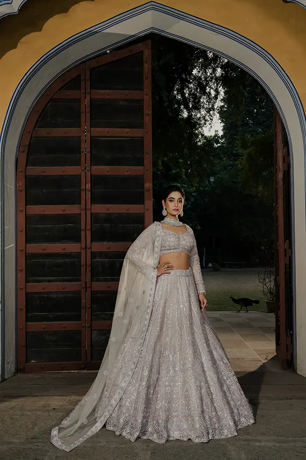 Mauve Net - Timeless Couture Majesty - Image 5