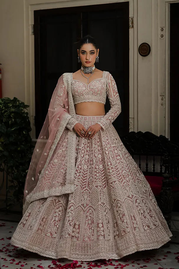 Gajri Net – Timeless Couture Majesty